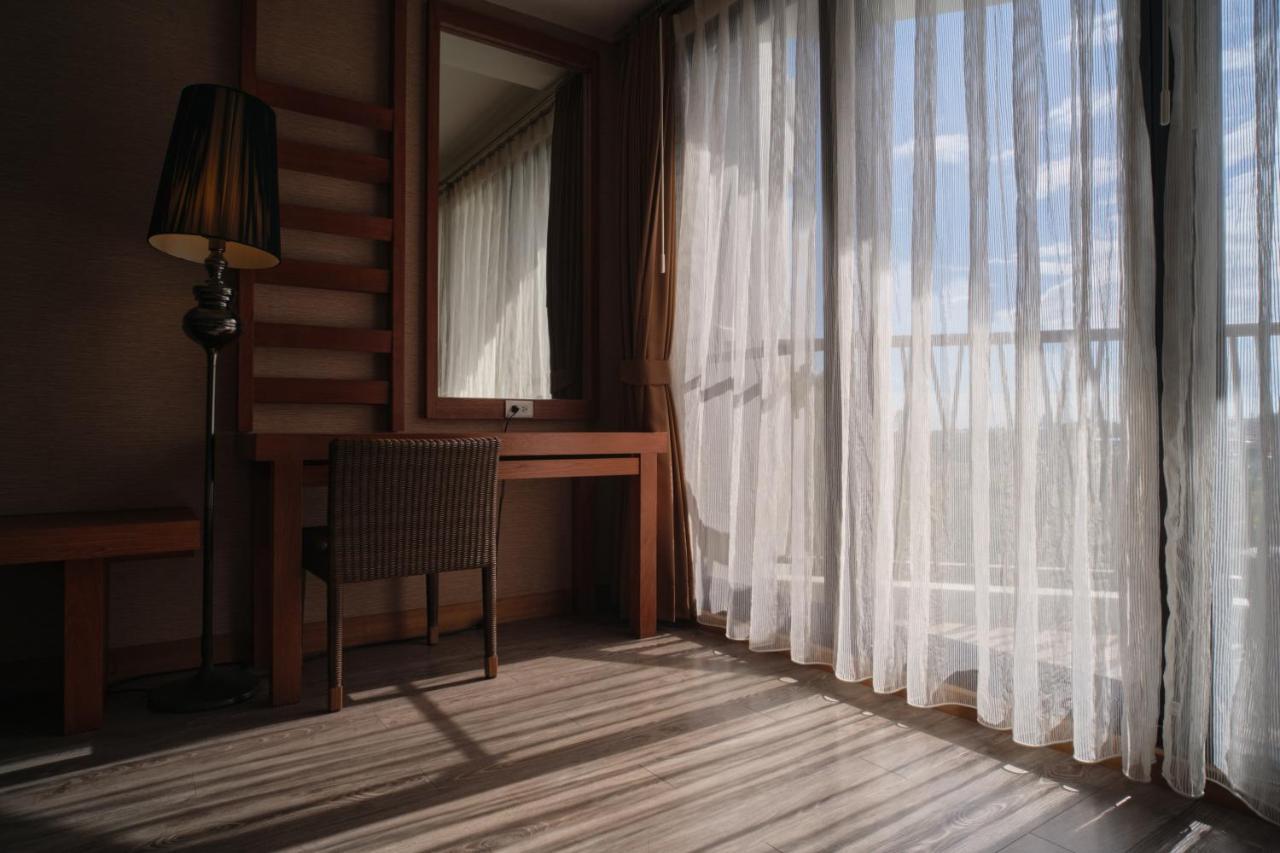 צ'נגבין 畫日風尚會館sinasera Resort מראה חיצוני תמונה