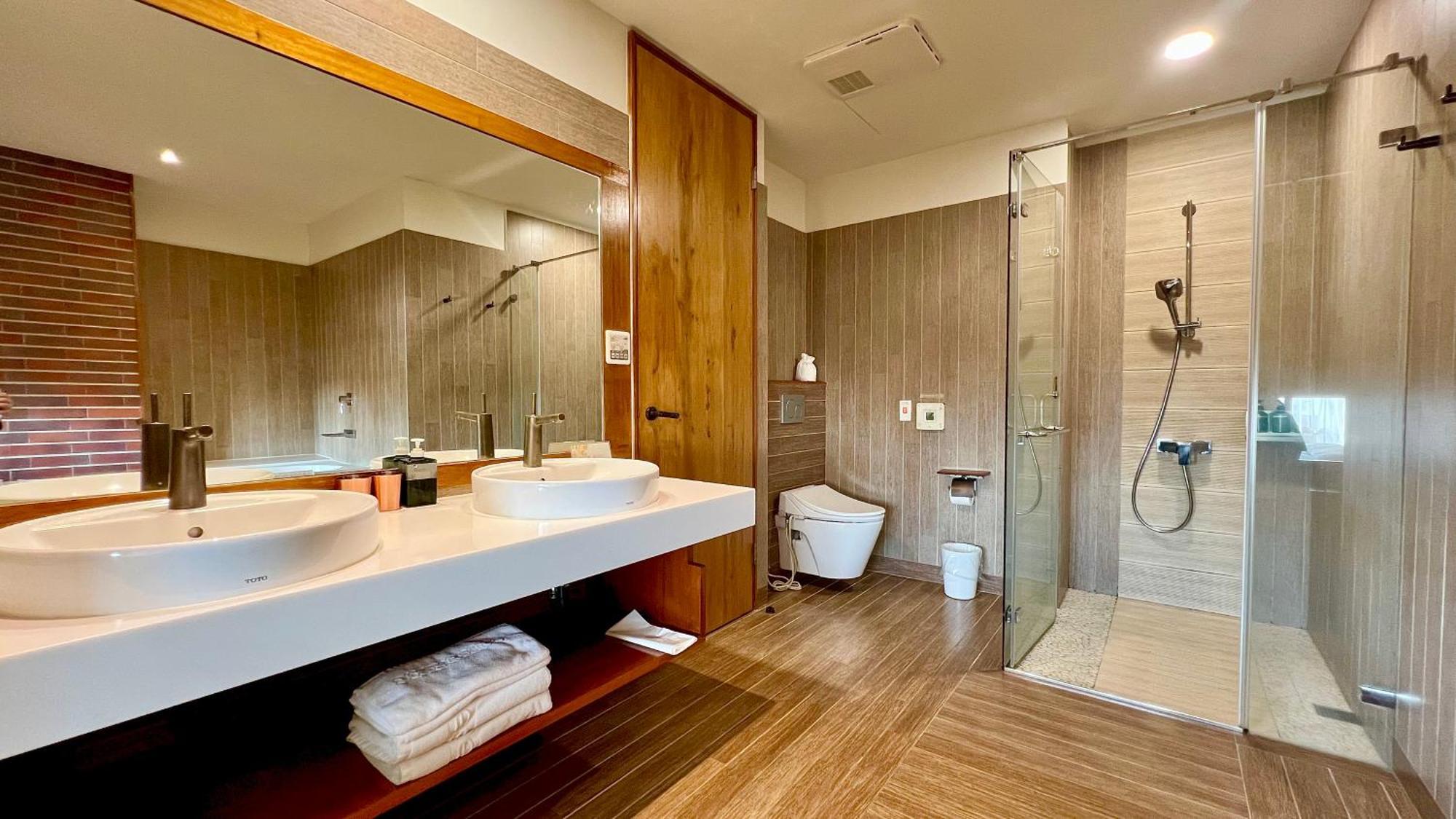 צ'נגבין 畫日風尚會館sinasera Resort מראה חיצוני תמונה