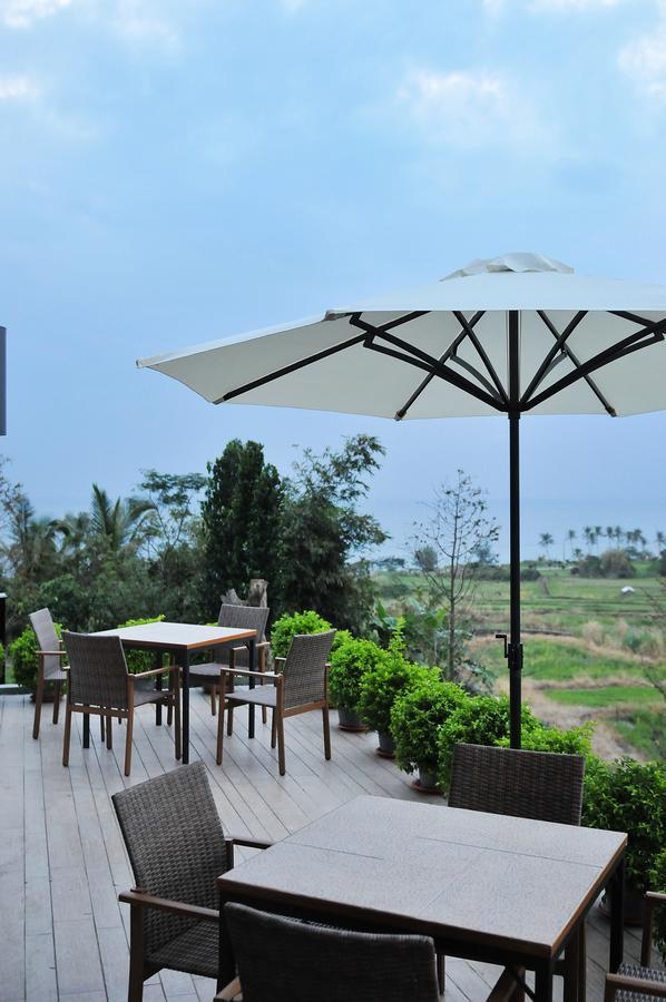 צ'נגבין 畫日風尚會館sinasera Resort מראה חיצוני תמונה
